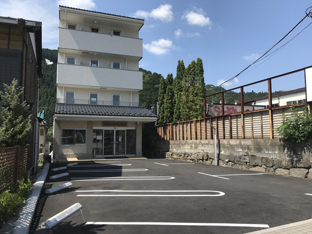 Hotel Famitic Nikko Station Kültér fotó